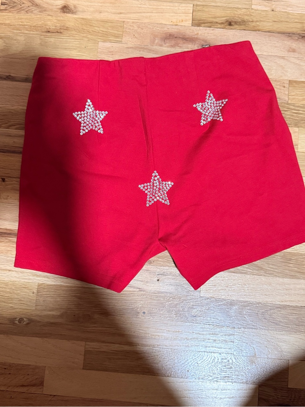 High-Waist Red Rhinestone Star Shorts - Picture 6 of 7